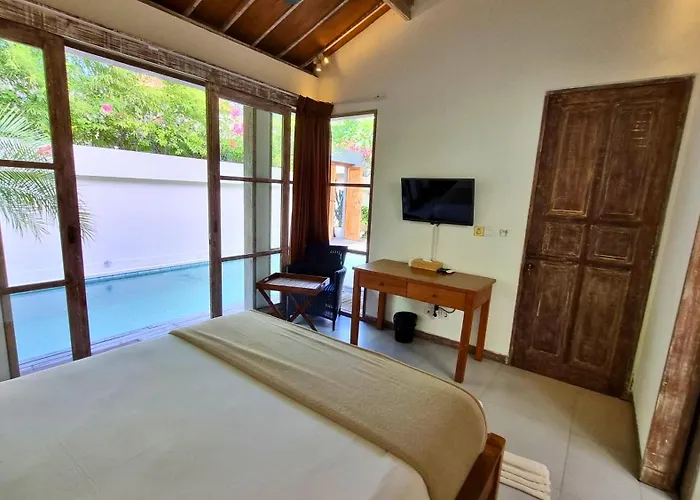 Villa The Decks Bali Legian