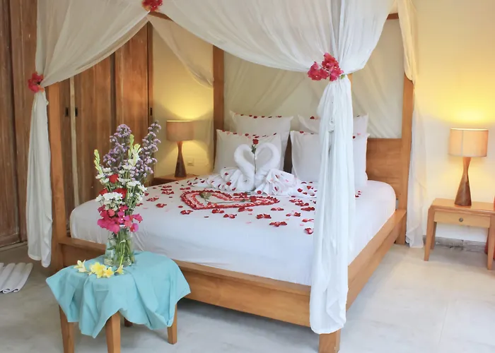 Villa The Decks Bali Legian
