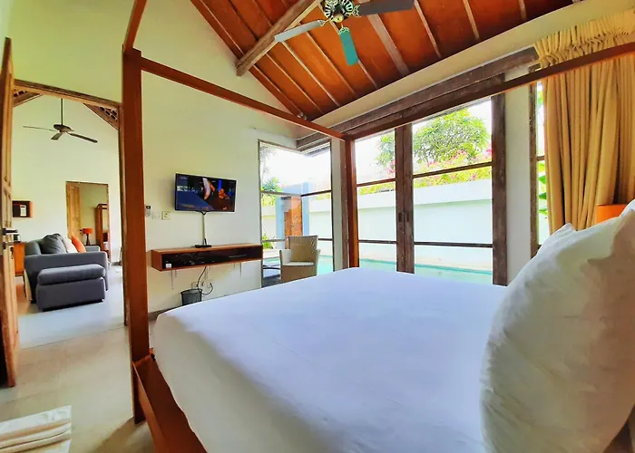The Decks Bali Villa Legian